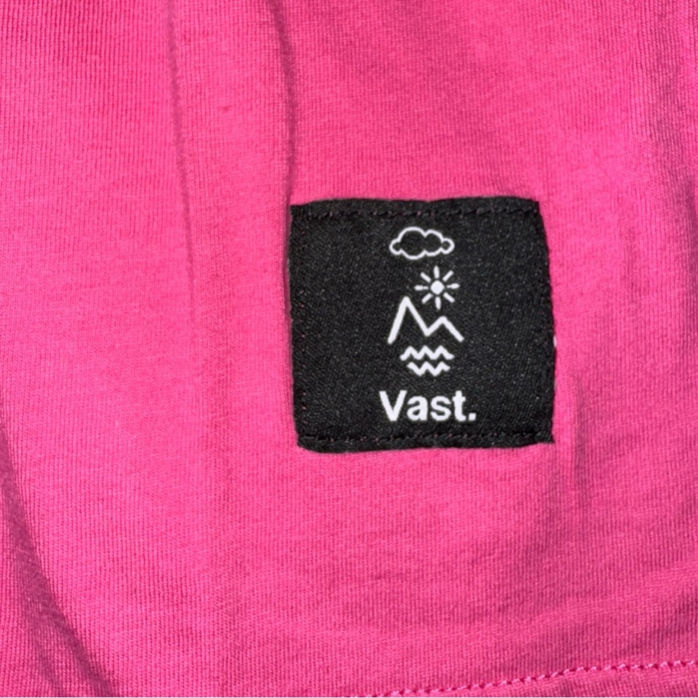 Vast Vintage Surfer Tee Fuchsia Size Medium NWT - Picture 9 of 10
